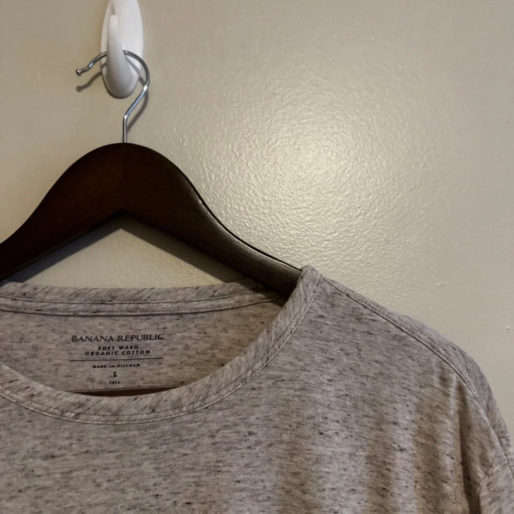 Banana Republic Men's L Tall Heather Grey Long Sleeve Tee Organic Cotton Layers